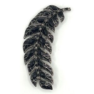 Vintage‎ Monet Black Enamel Leaf Brooch Silver Tone 3.5"